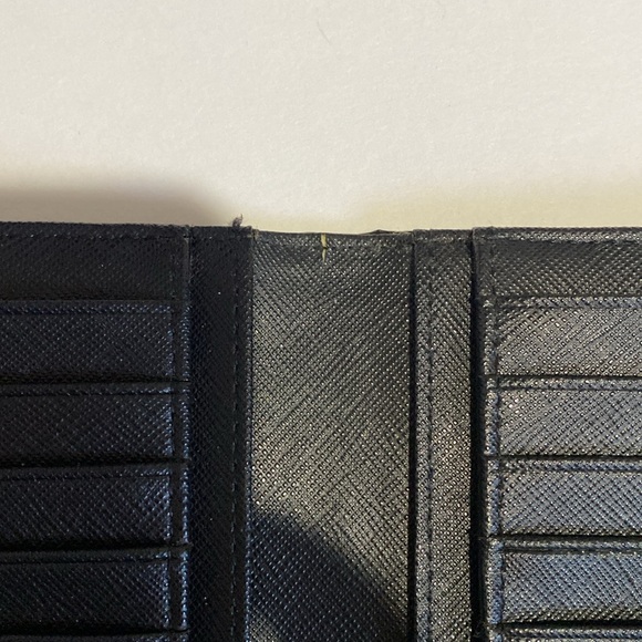 Kate Spade Wallet - Picture 8 of 8